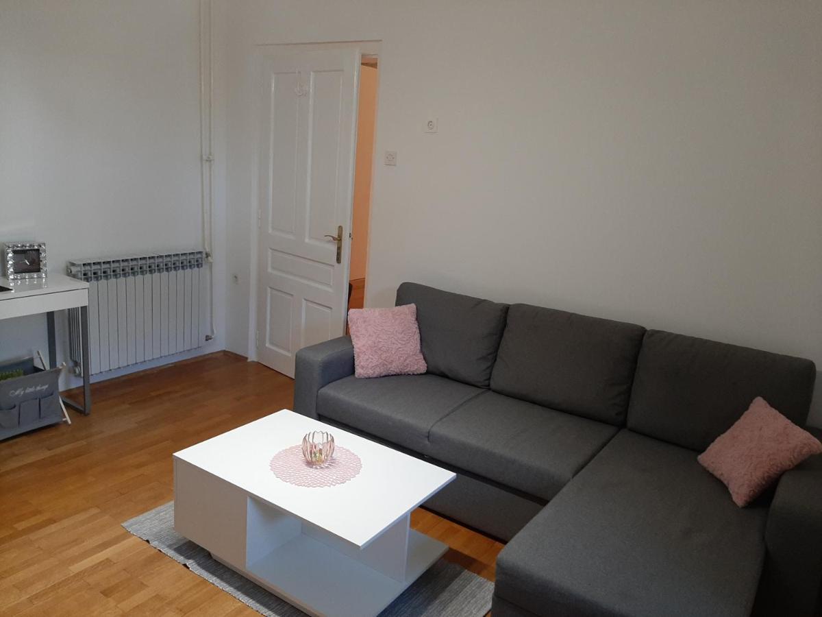 Apartman Kod Kestena Eszék Kültér fotó